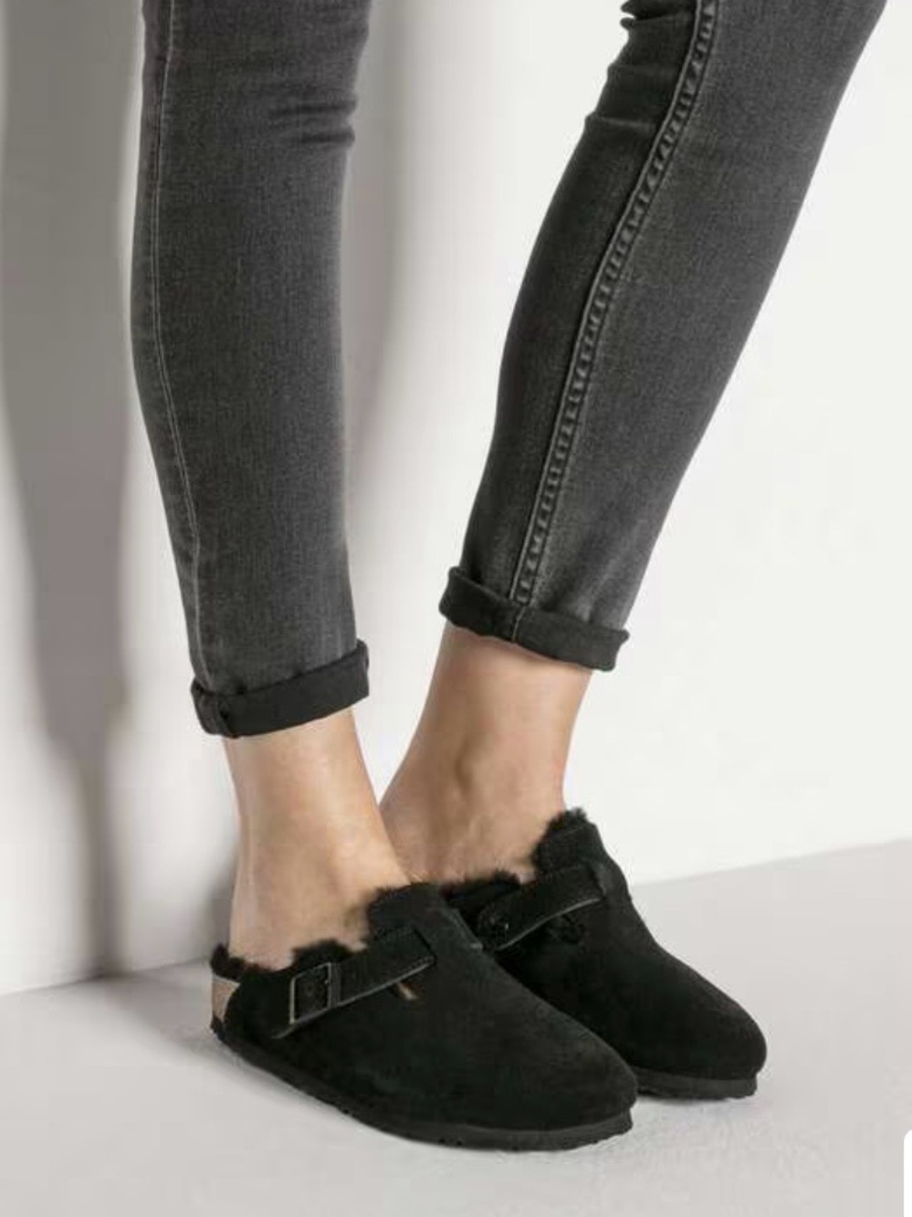 Birkenstock Black Suede Shearling Lined Boston Clogs size 37